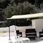 Casa Baja בית נופש ליפארי