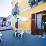 Casa Baja